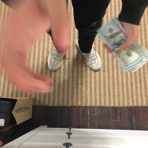 Meet your Posher, Bryant